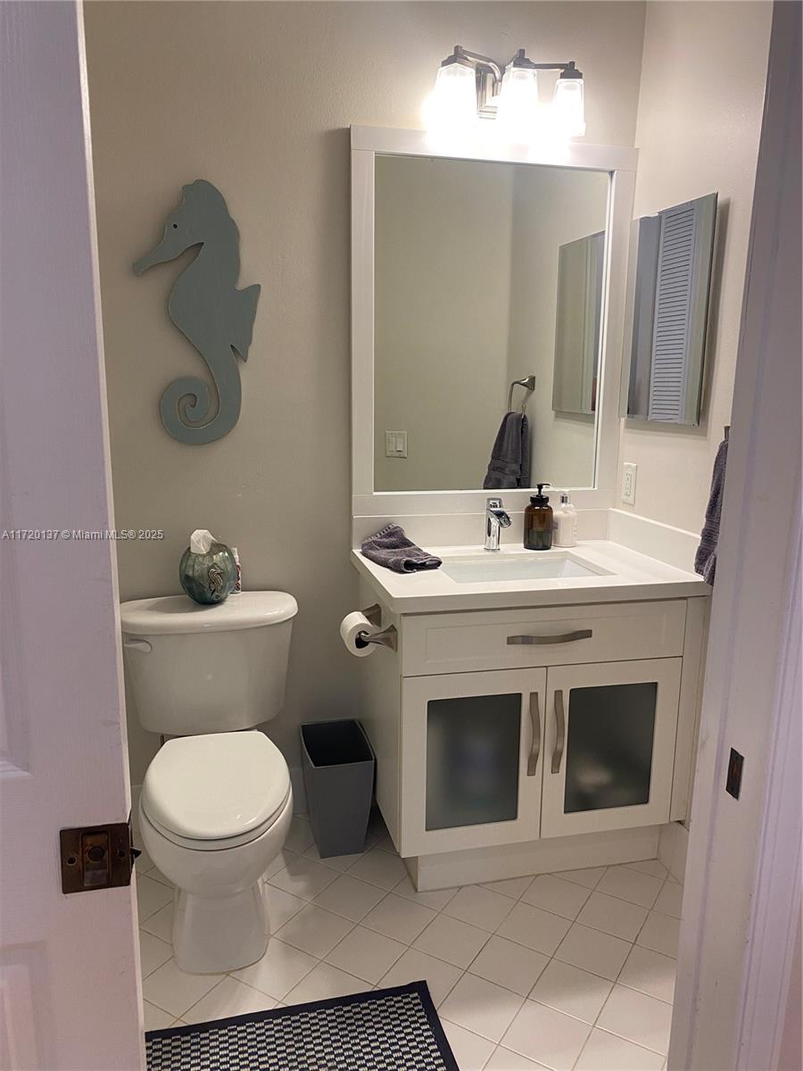 1624 Passion Vine Cir # 2 Unit: 30-2