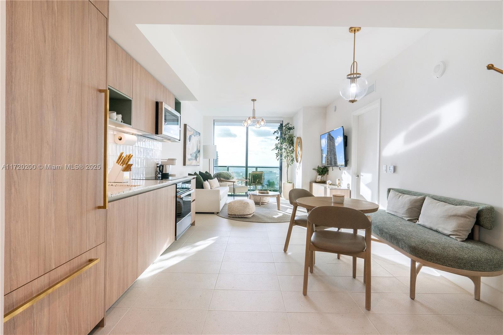 601 NE 1 AVE # 3604