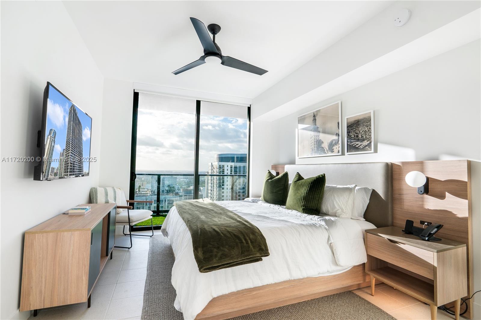 601 NE 1 AVE # 3604