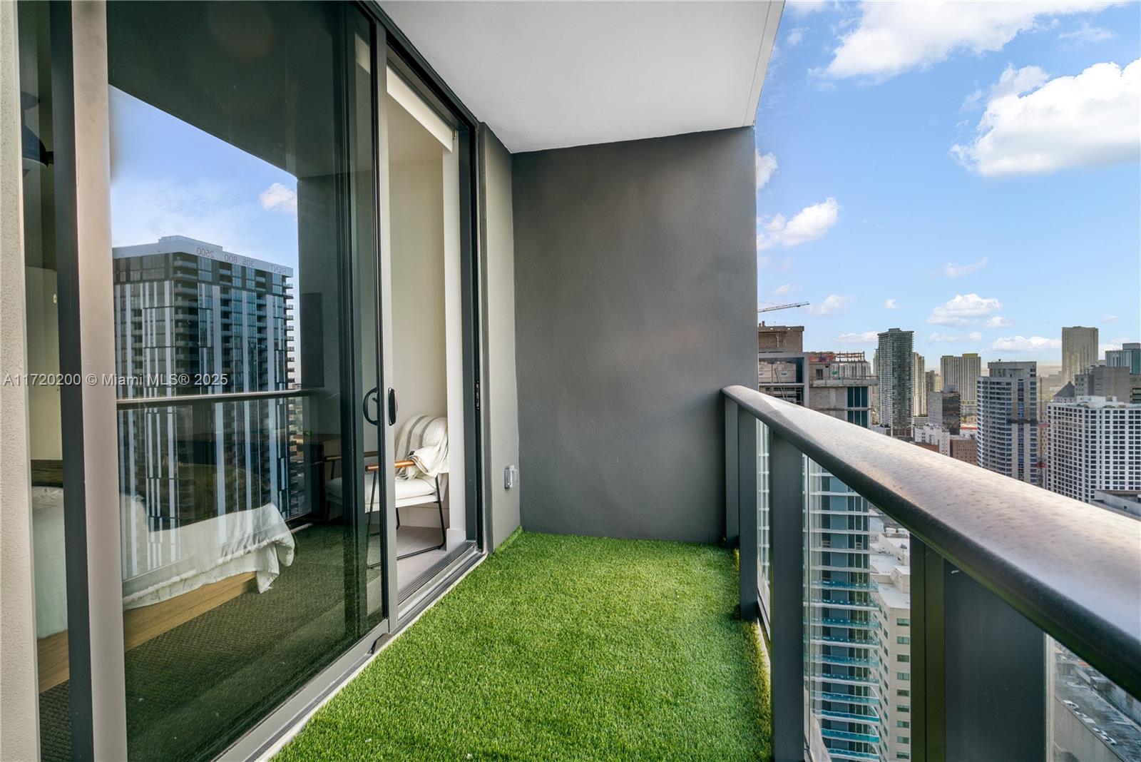 601 NE 1 AVE # 3604