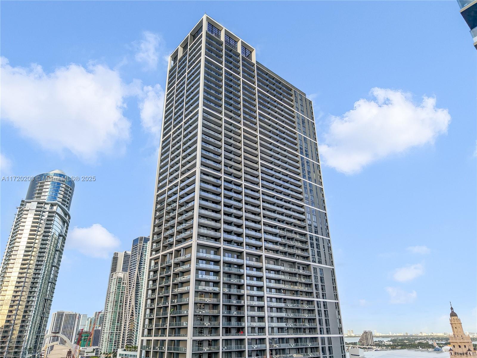 601 NE 1 AVE # 3604