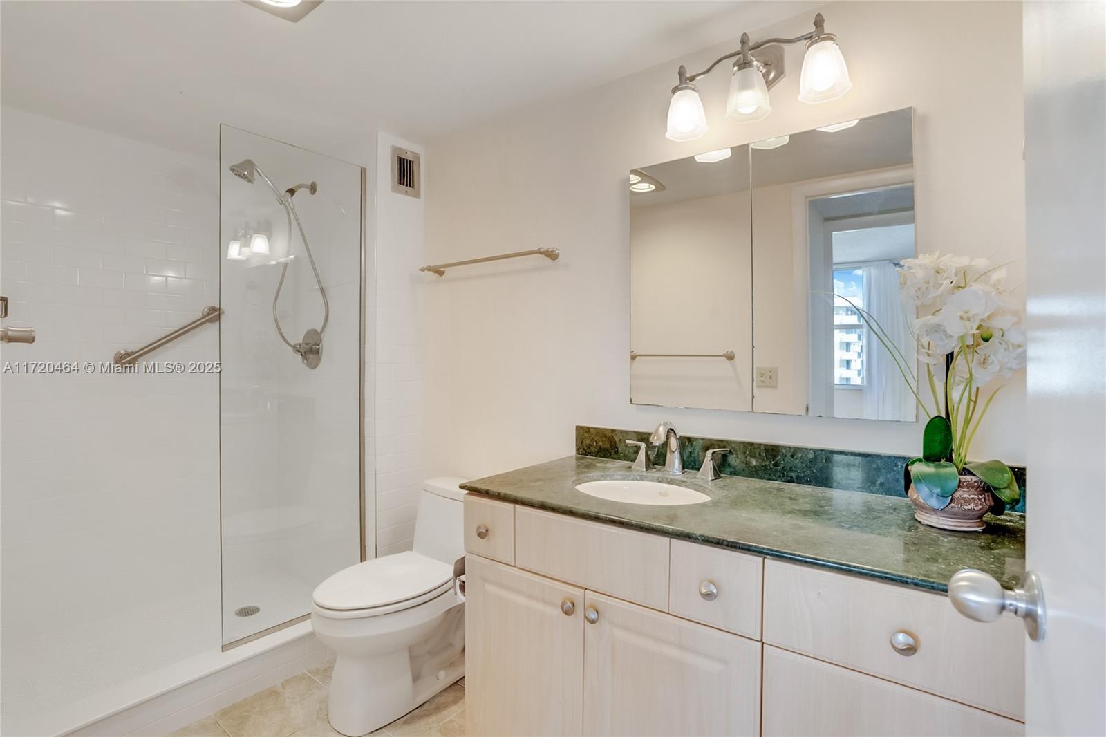 2000 S Ocean Blvd # 12N