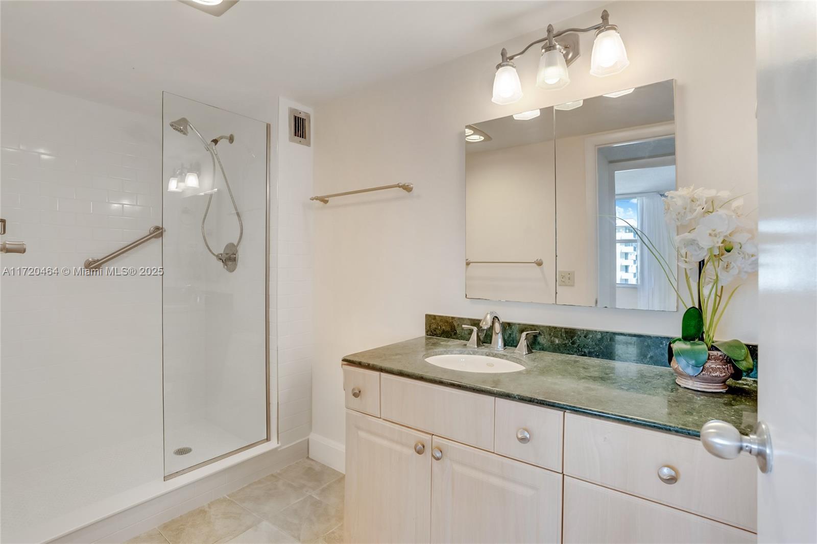 2000 S Ocean Blvd # 12N