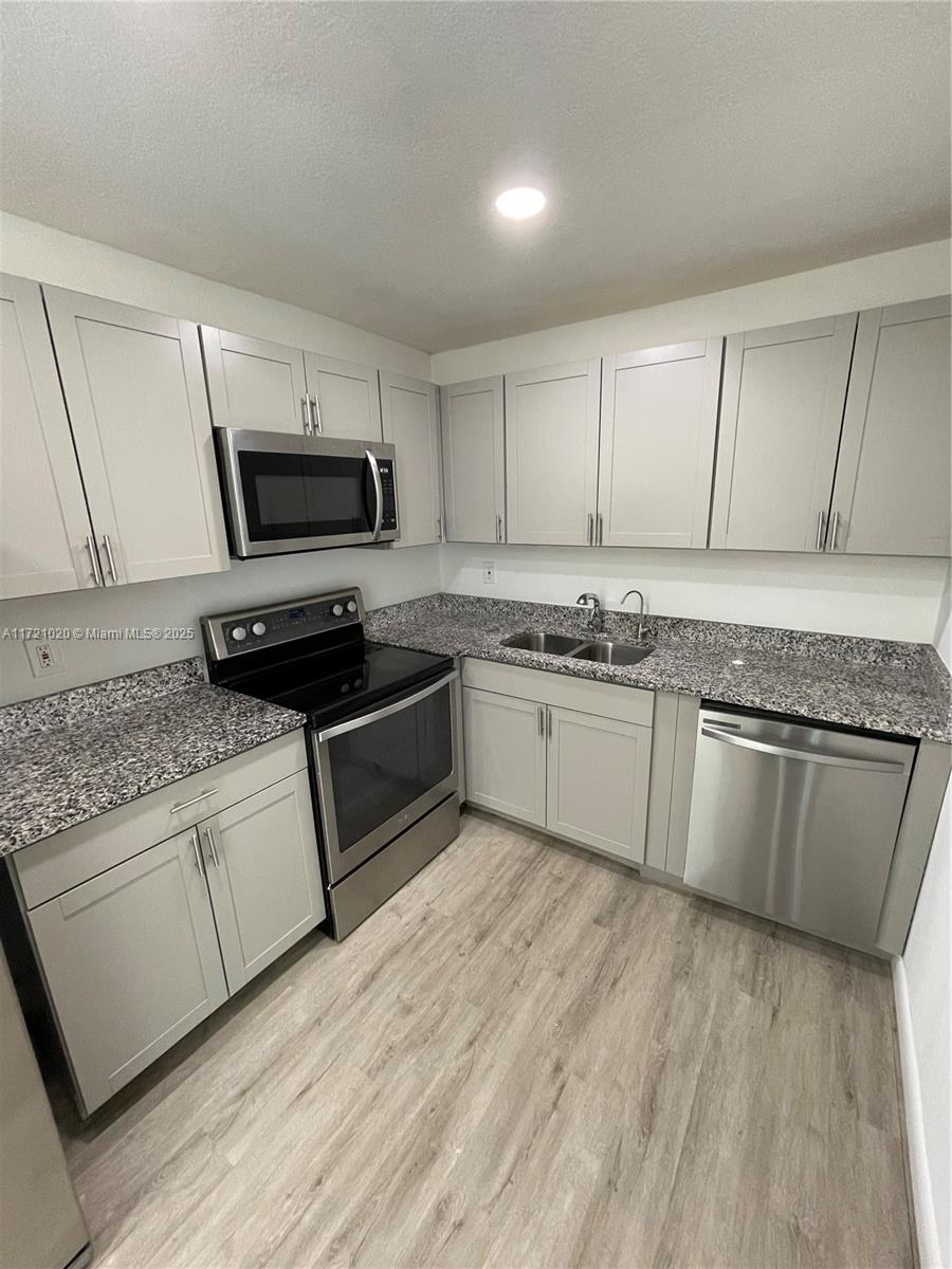 8206 Winter Garden Pkwy # 8206