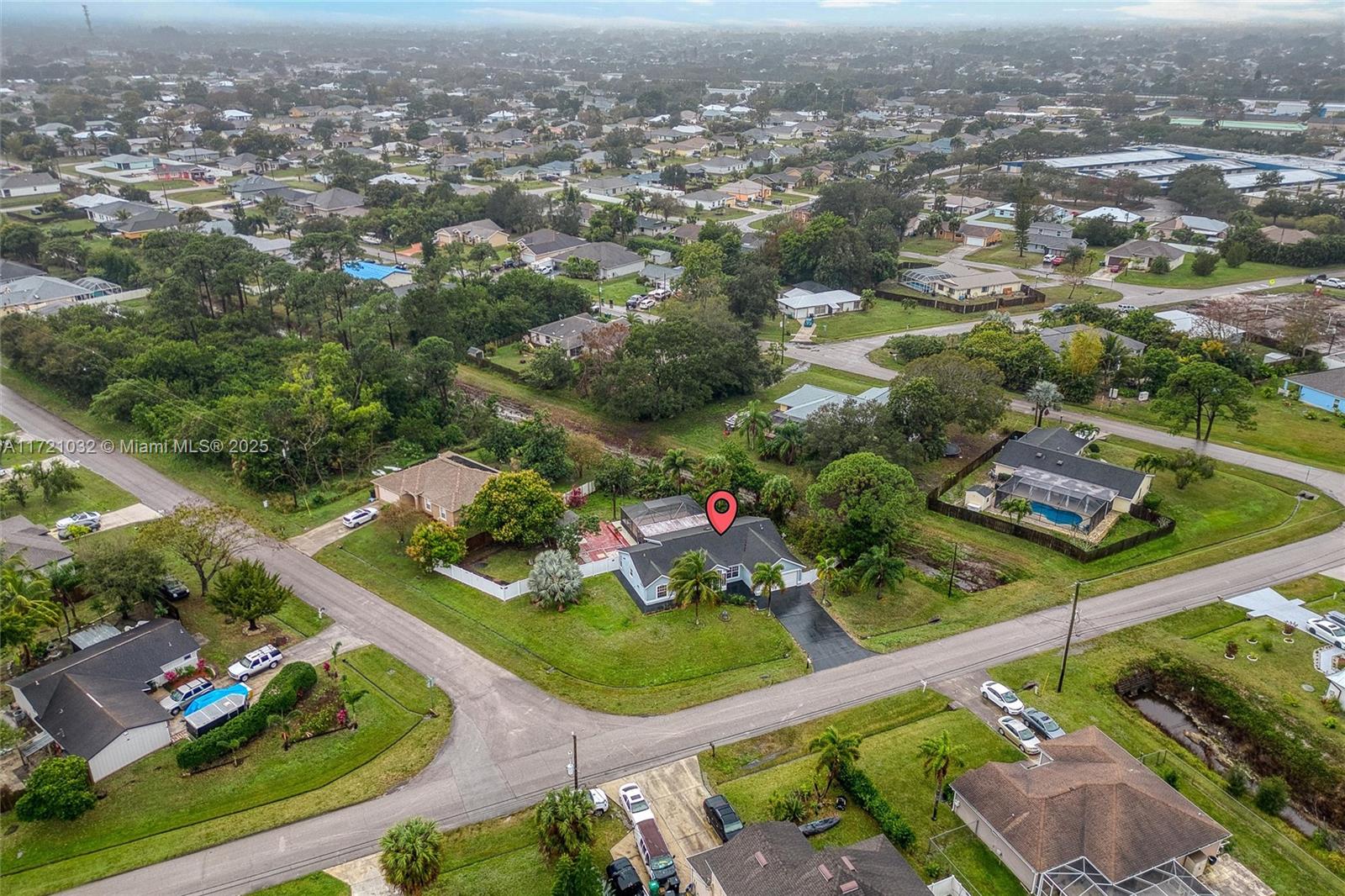 434 SW Whitmore Dr, Port St. Lucie