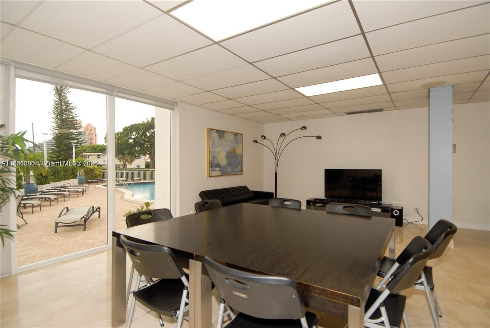 2701 N Ocean Blvd # 6F