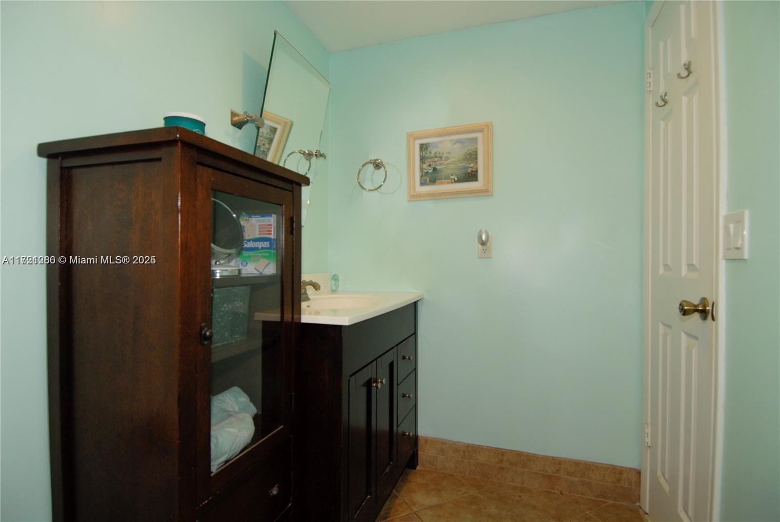2701 N Ocean Blvd # 6F