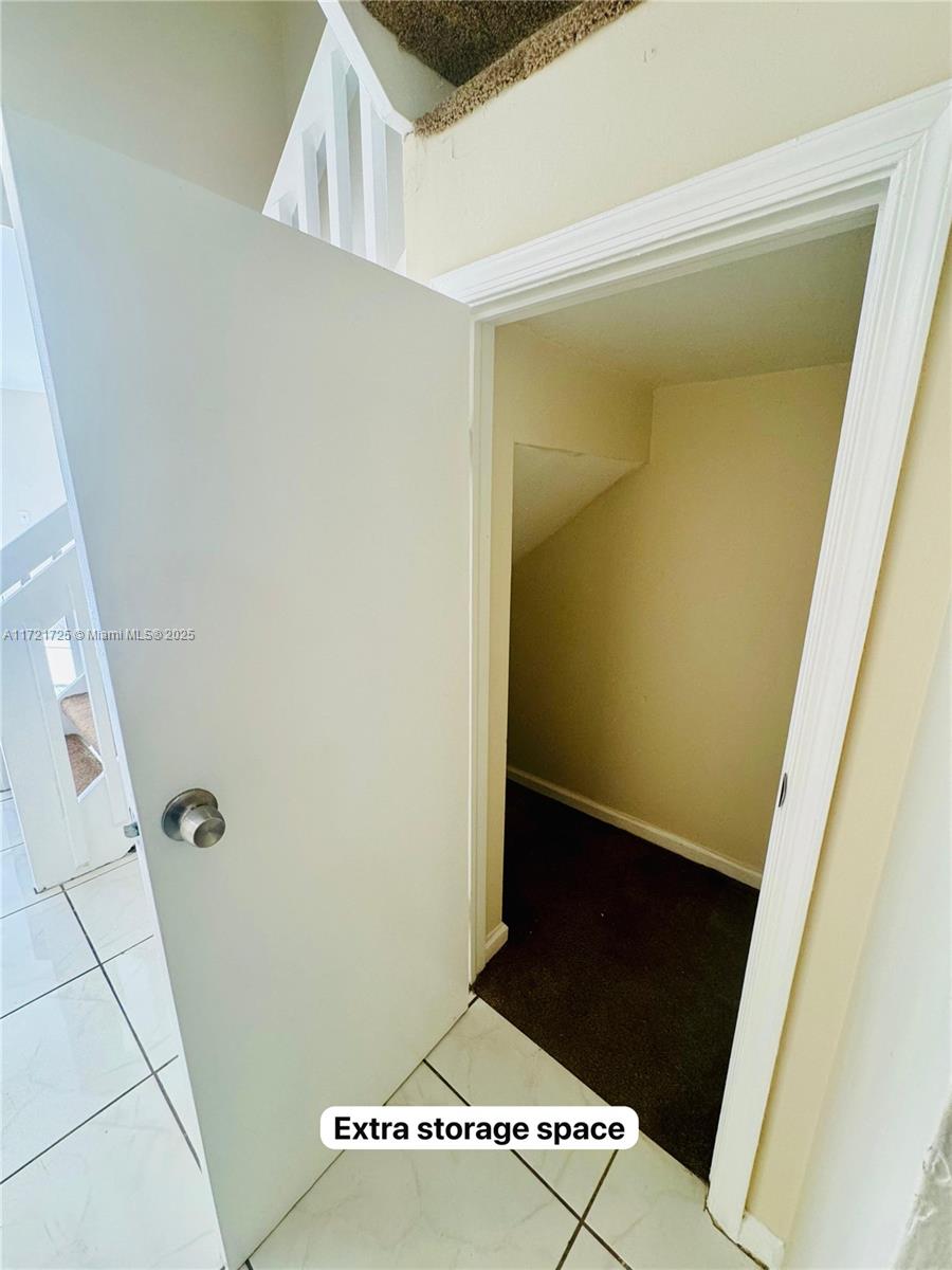 4433 NW 93rd Way