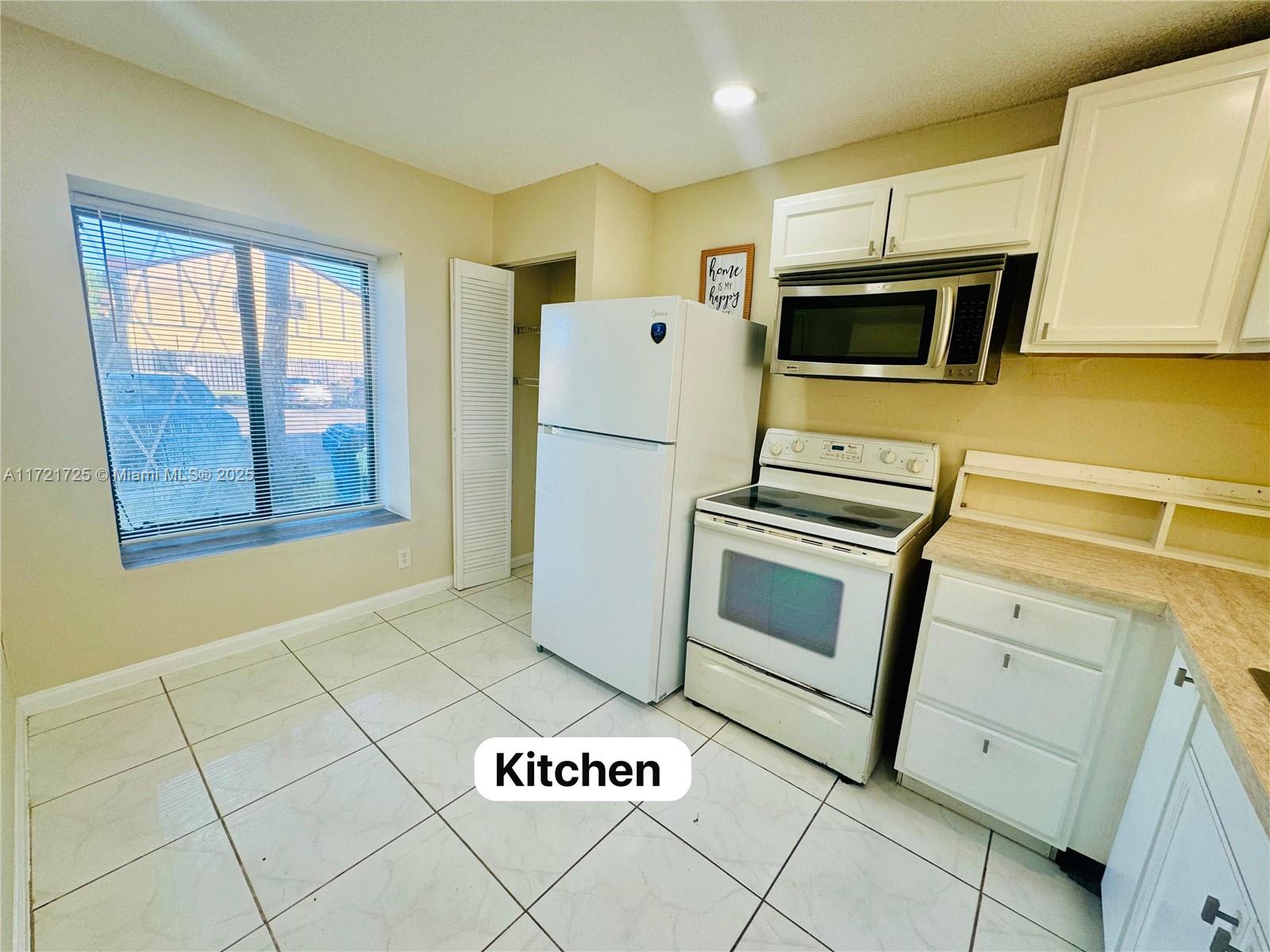 4433 NW 93rd Way