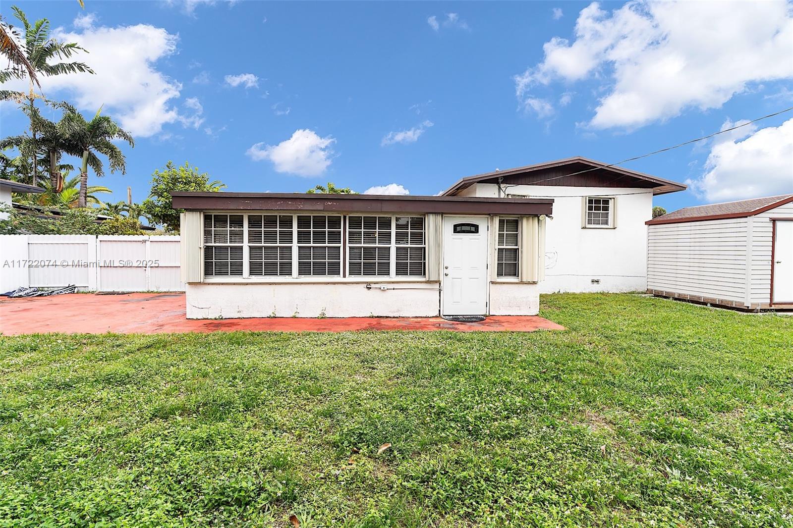 1320 NE 205th Ter