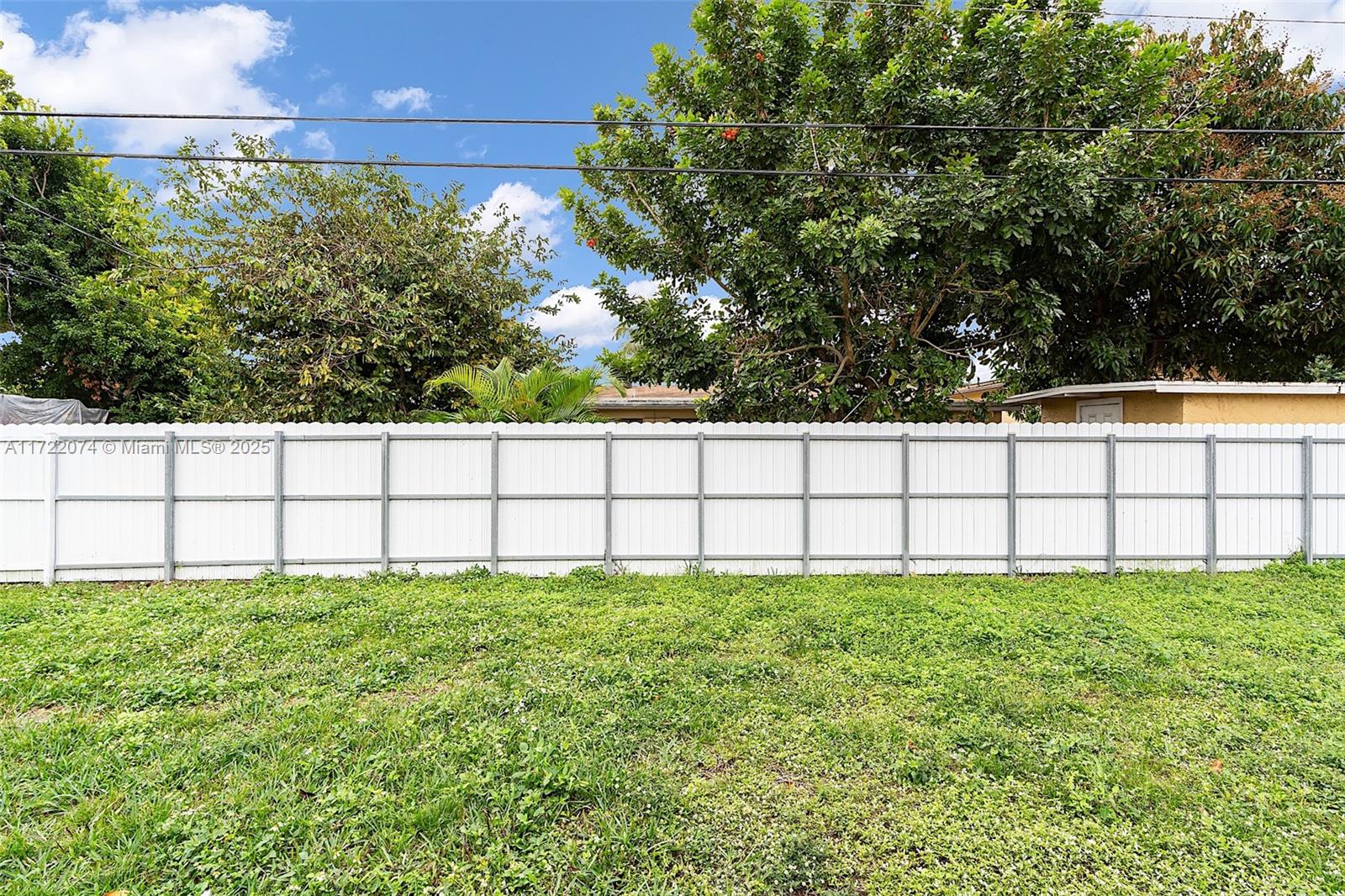1320 NE 205th Ter