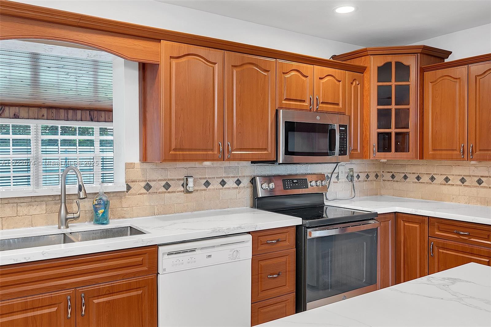 1320 NE 205th Ter