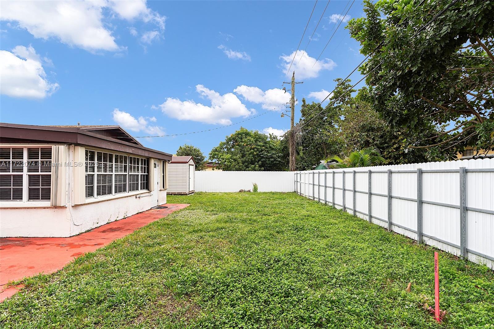 1320 NE 205th Ter