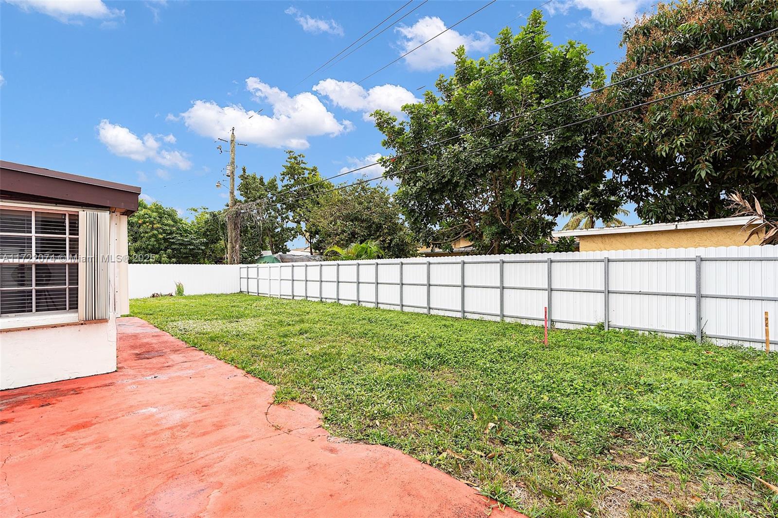 1320 NE 205th Ter
