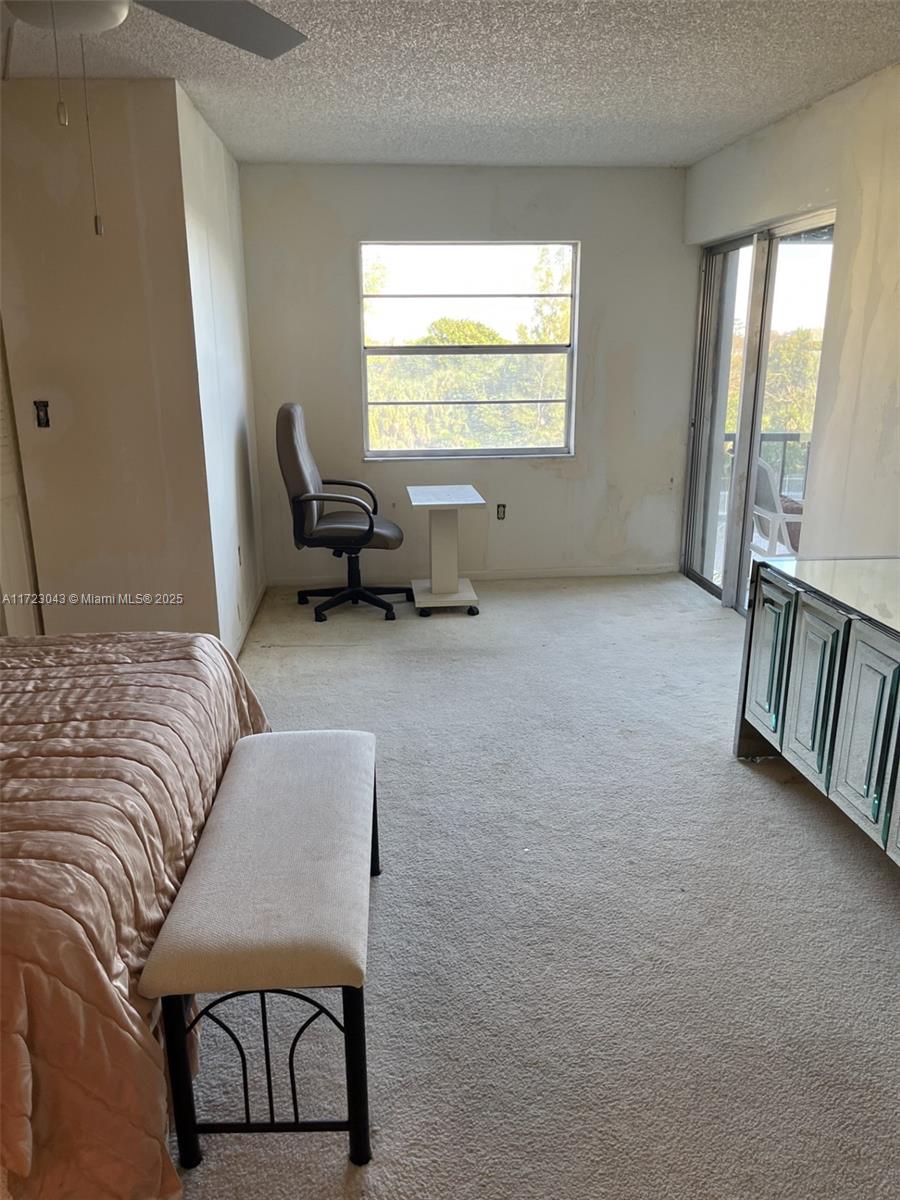 3930 Inverrary # D Unit: 506-D