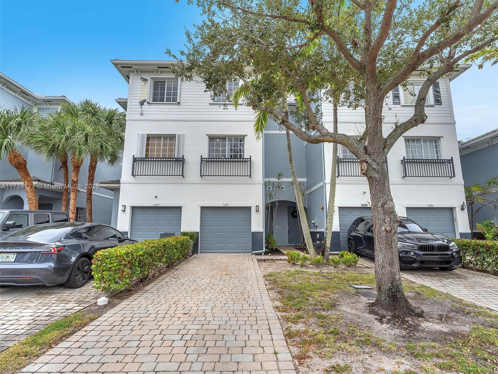 1437 NW 36th Way # 1437