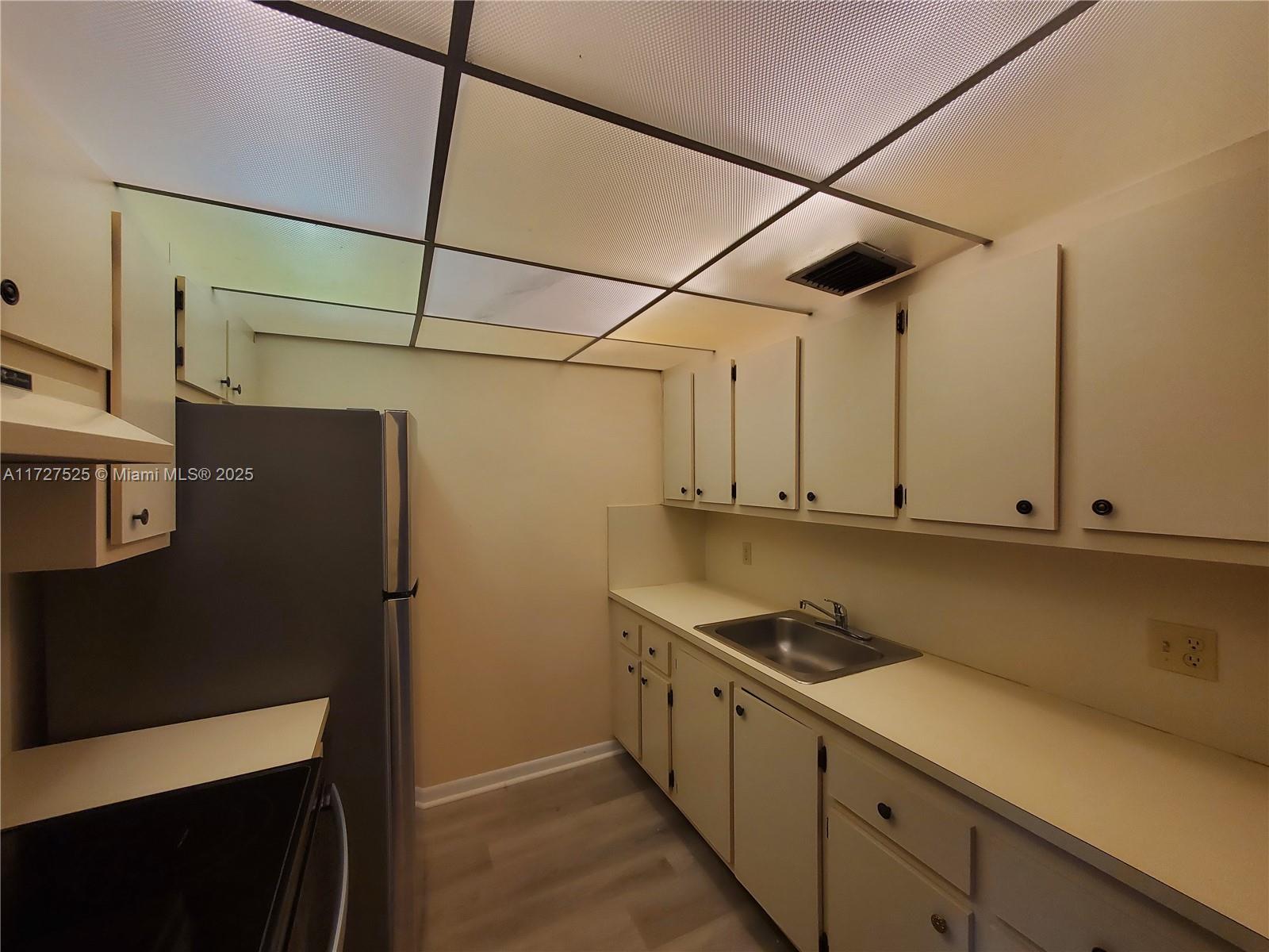 101 SW 132nd Way # 416J