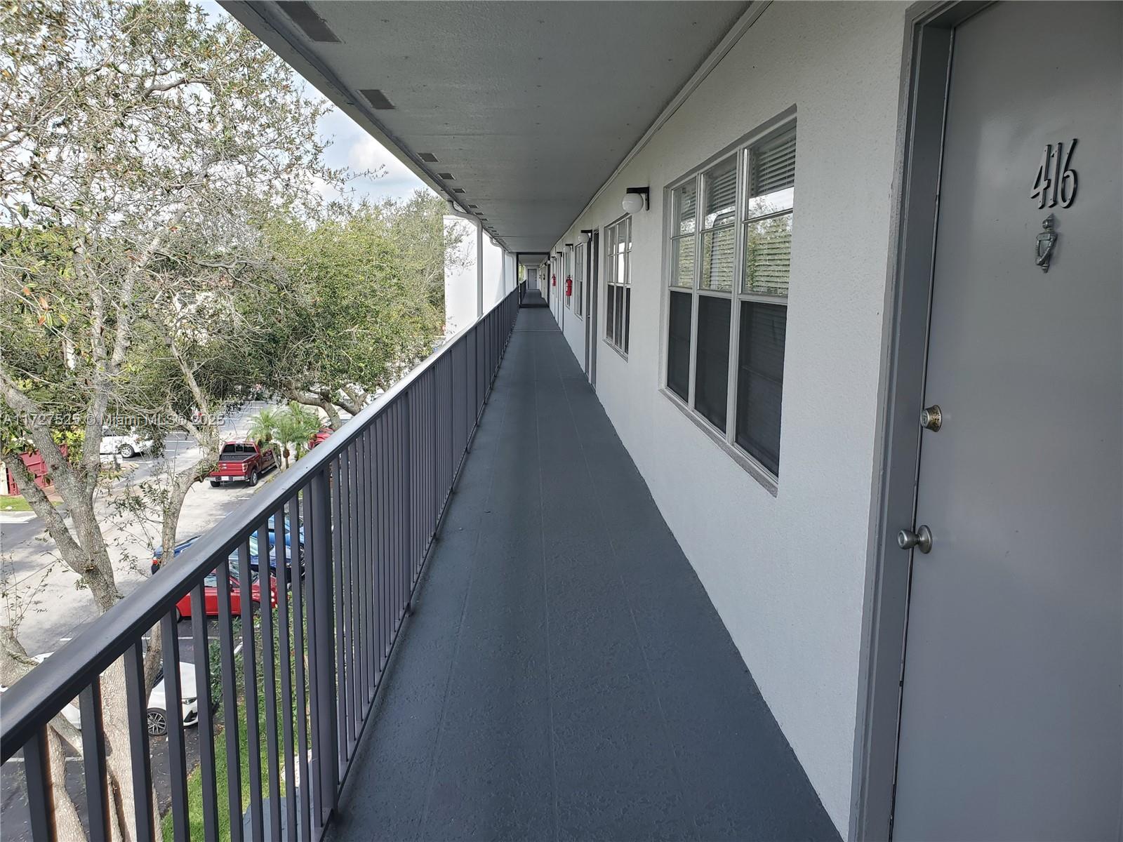 101 SW 132nd Way # 416J