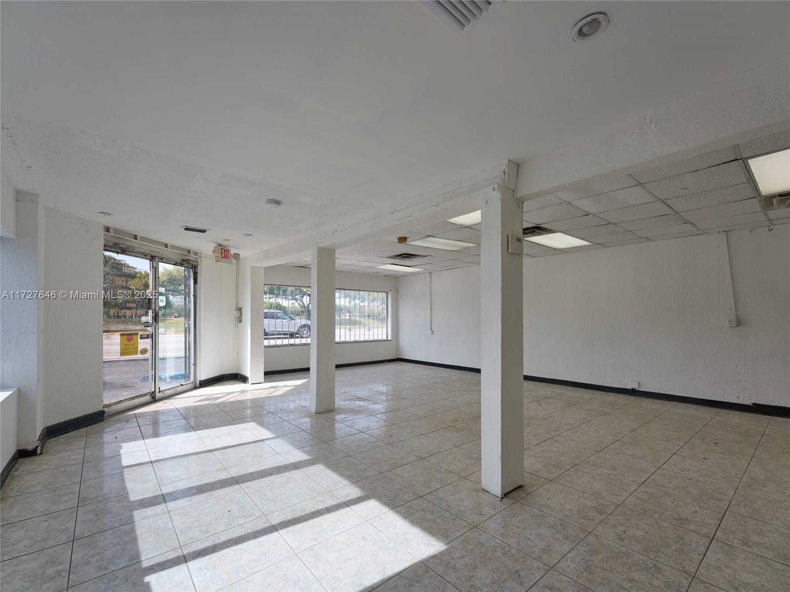 11501 NW 27th Ave