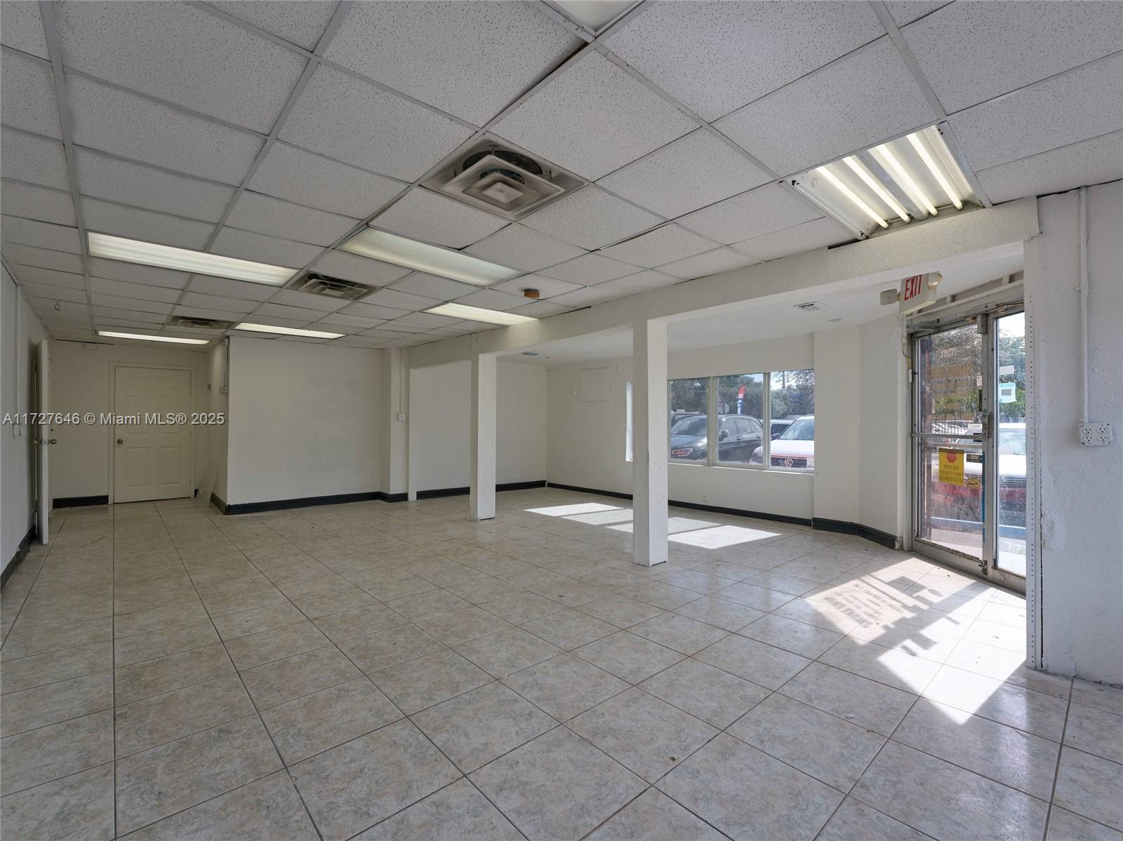 11501 NW 27th Ave