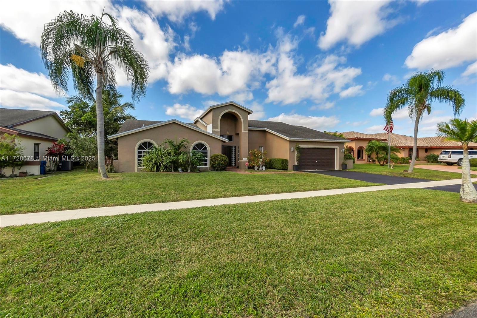 4505 NW 64th Ter