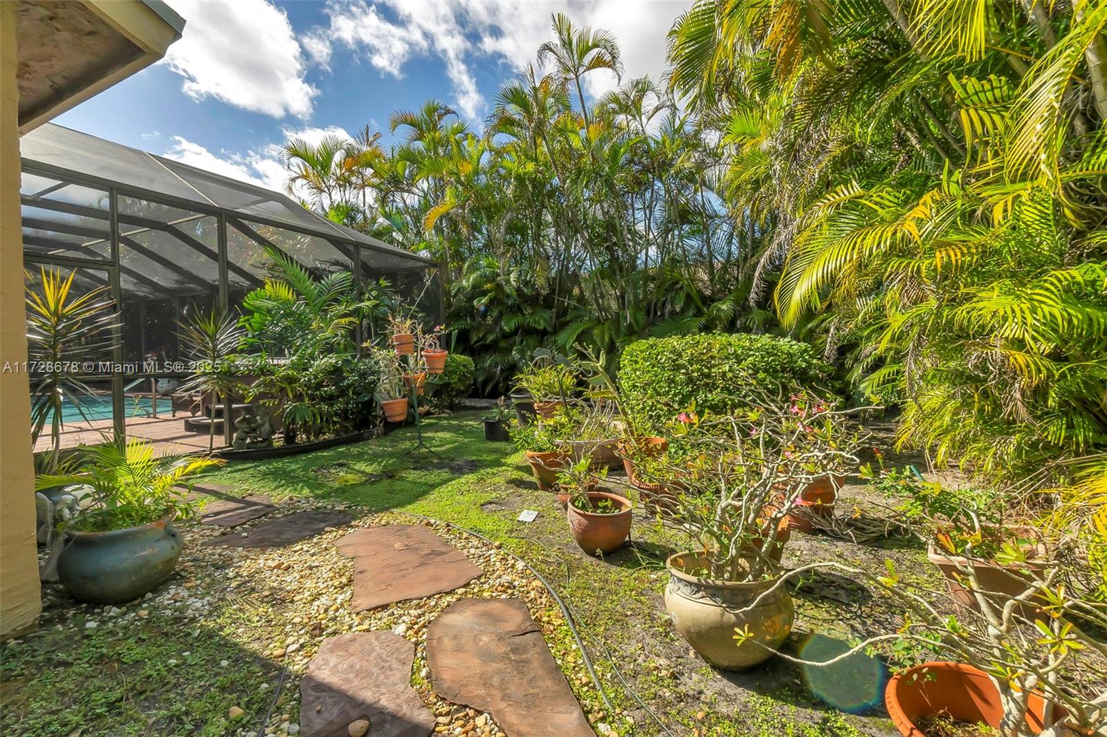 4505 NW 64th Ter