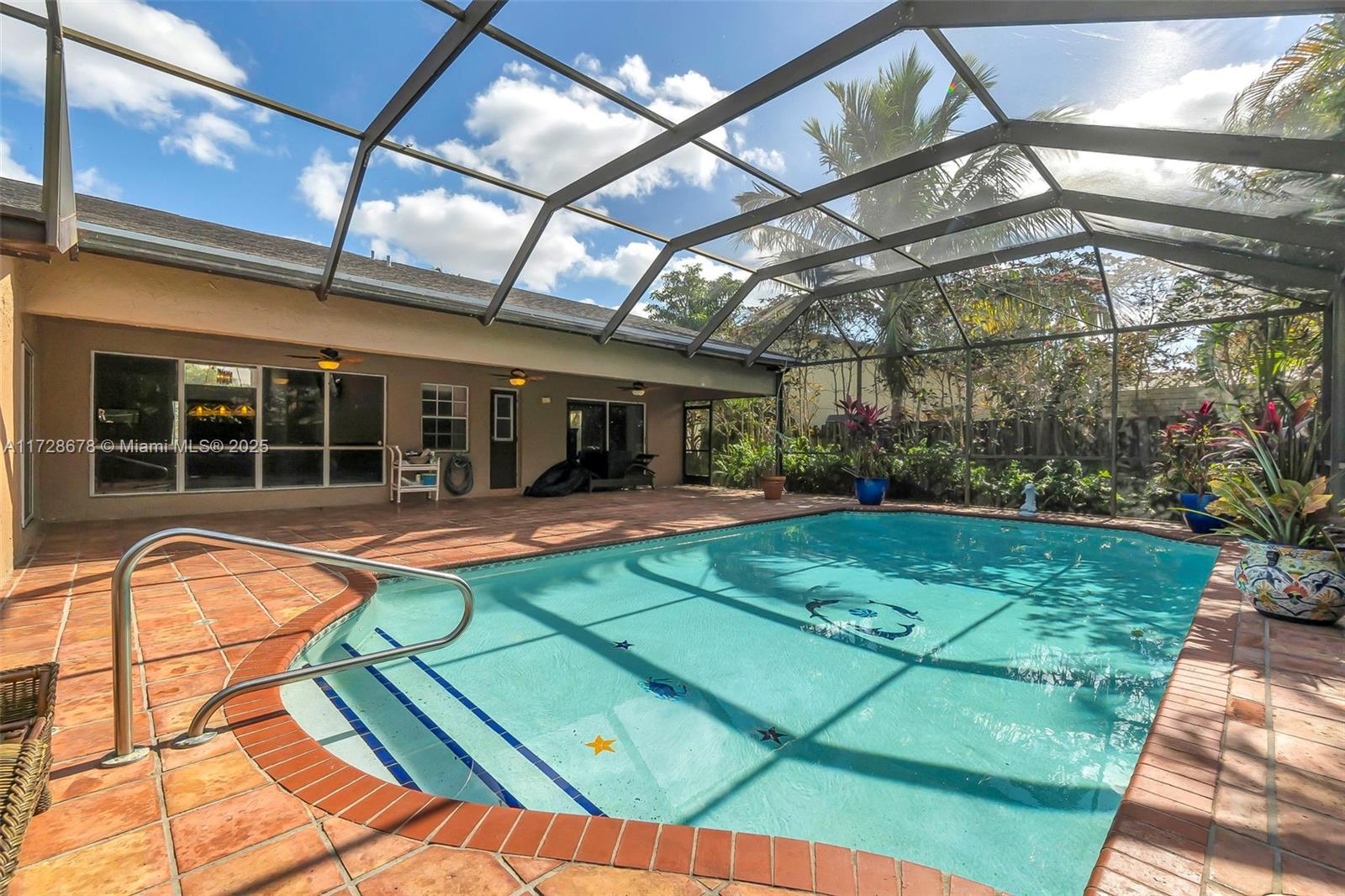 4505 NW 64th Ter