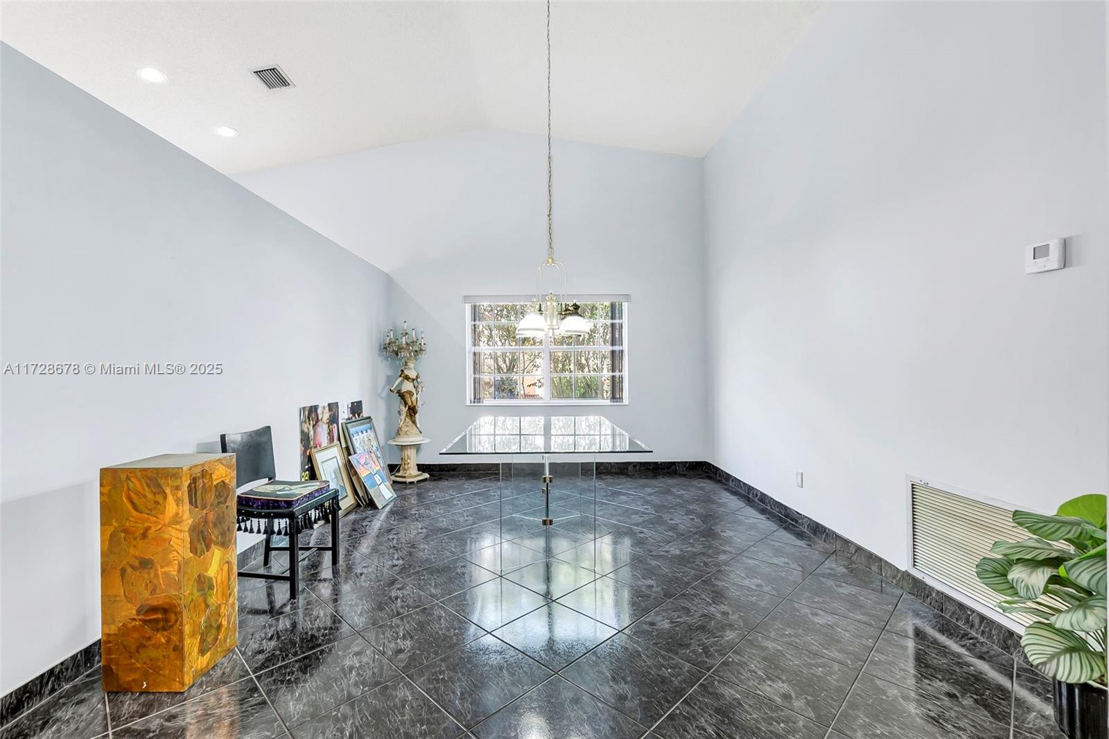 4505 NW 64th Ter
