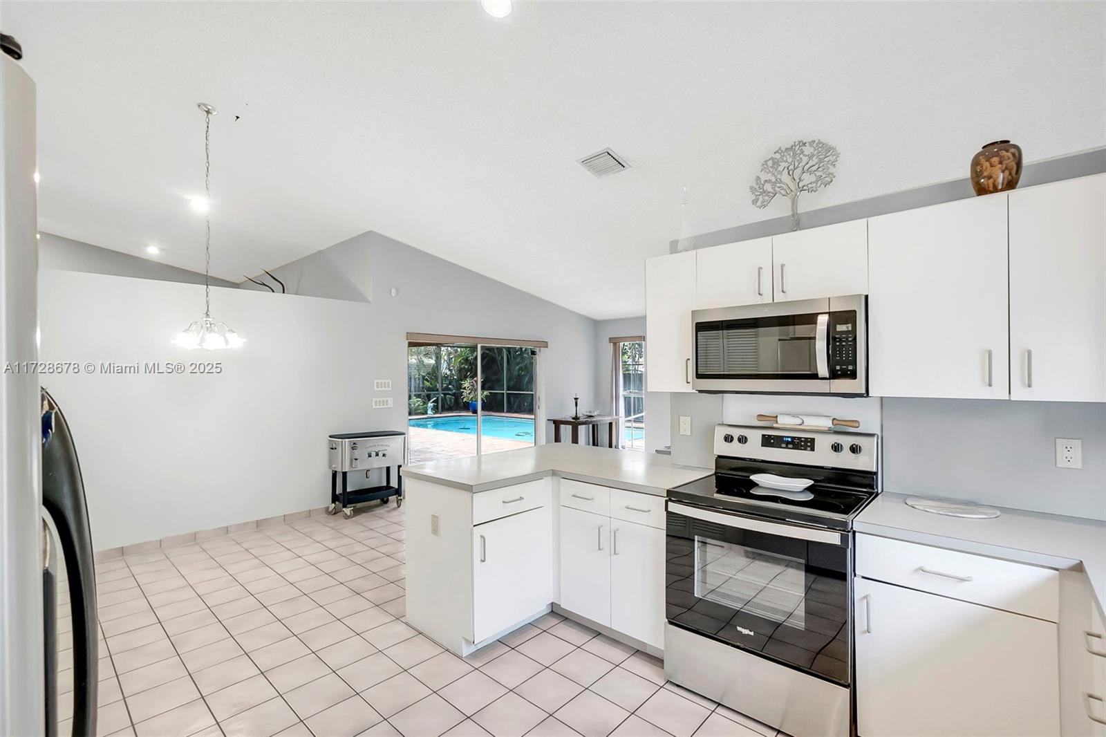 4505 NW 64th Ter