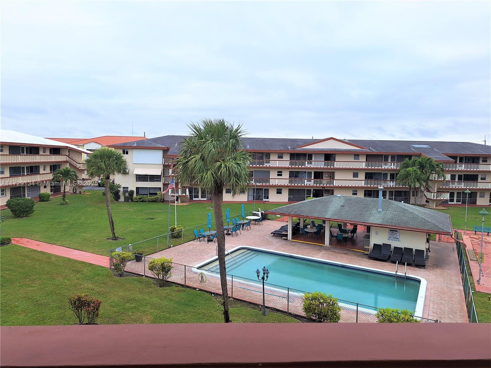 5300 Washington St # P335