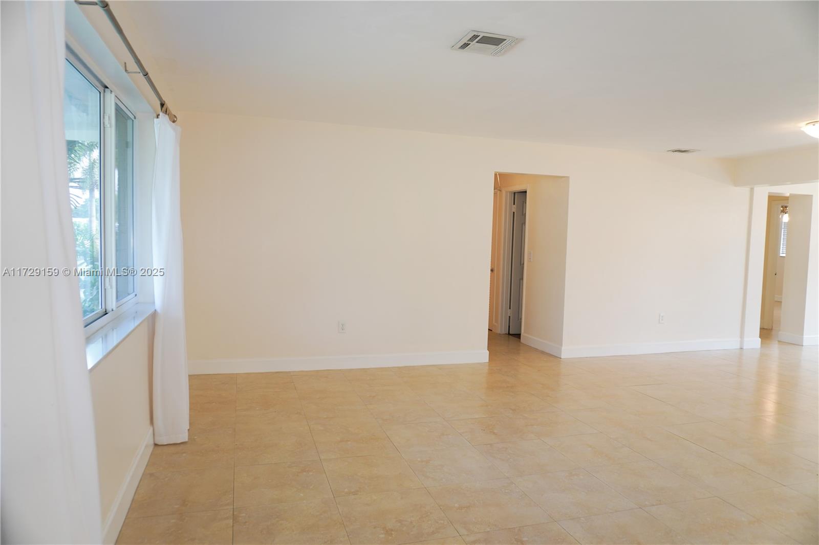 7700 NW 16th Ct