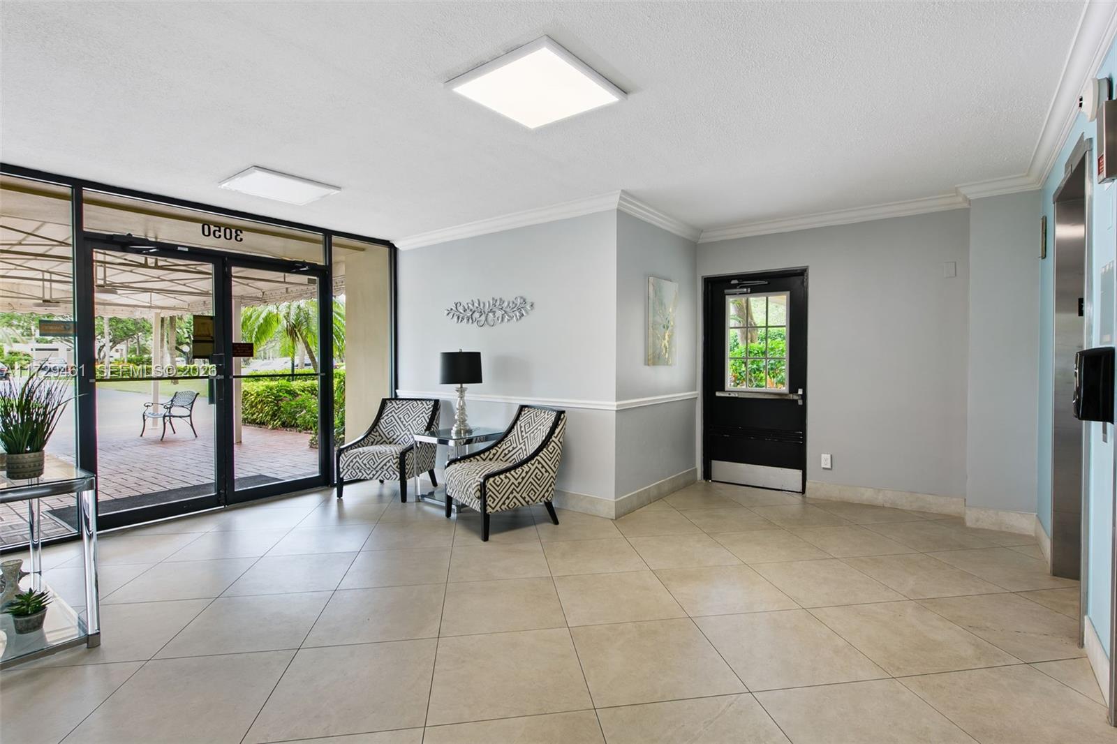 3050 N Palm Aire Dr # 501