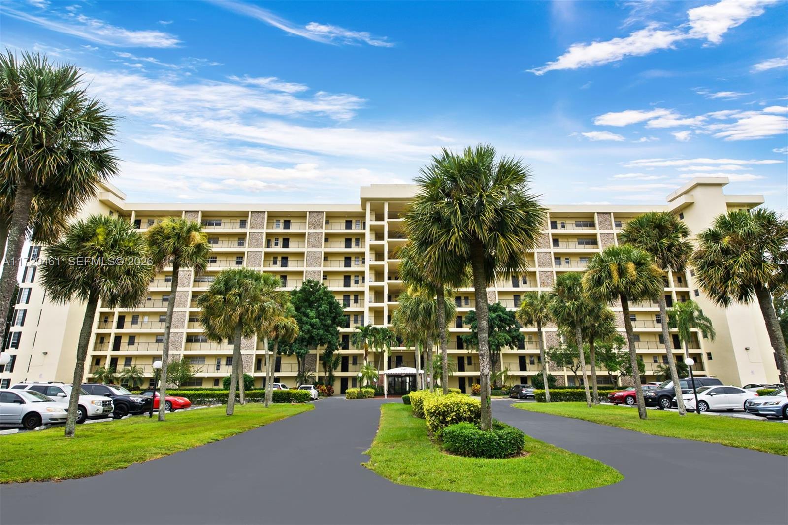 3050 N Palm Aire Dr # 501