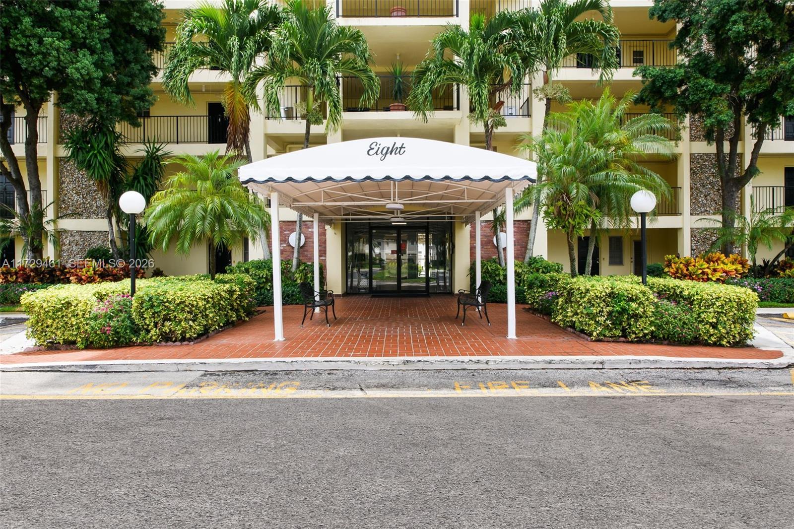 3050 N Palm Aire Dr # 501