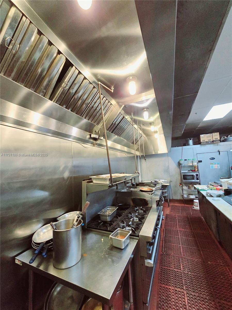 1200 Yamato Road