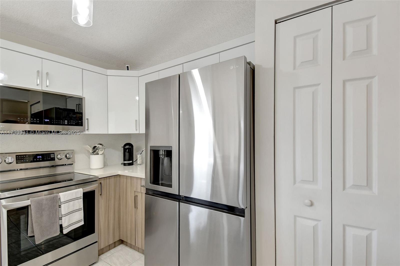 19901 NW 67th Cir Ct