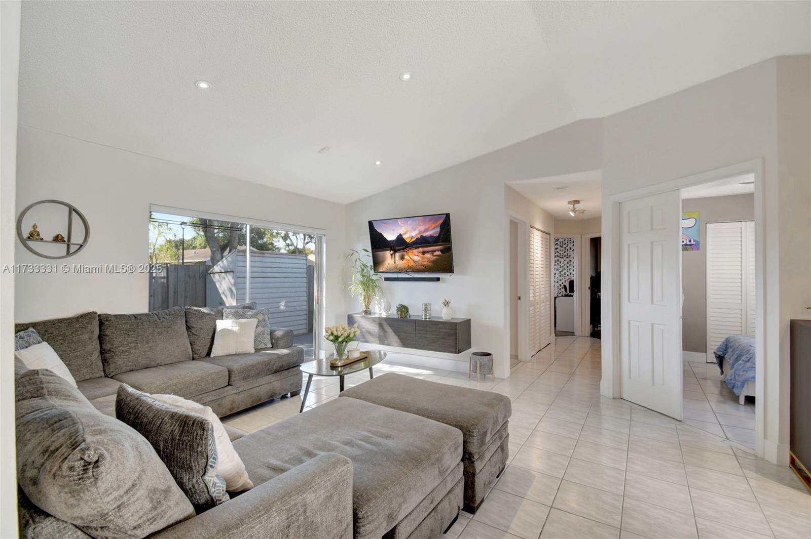 19901 NW 67th Cir Ct