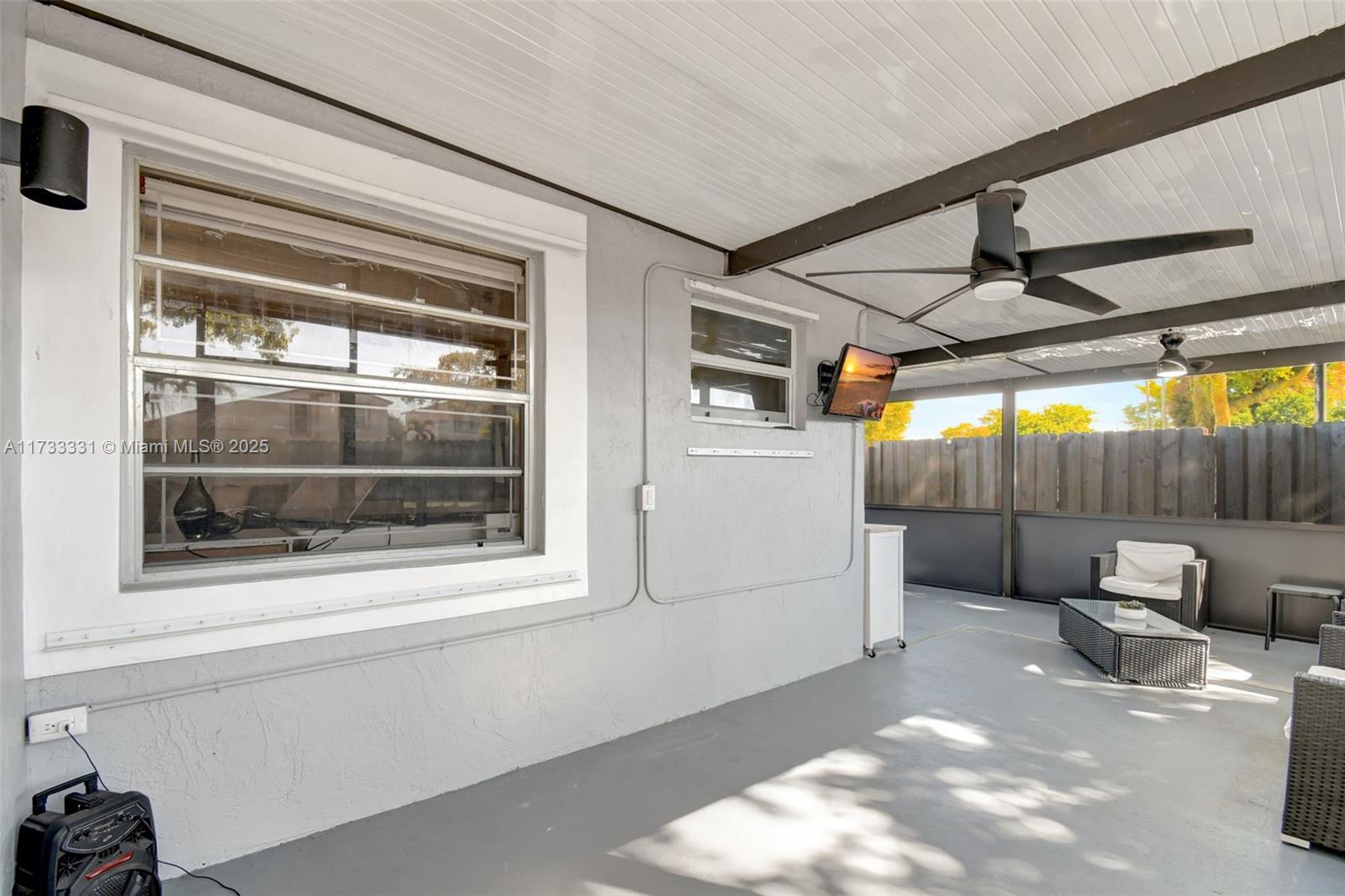 19901 NW 67th Cir Ct