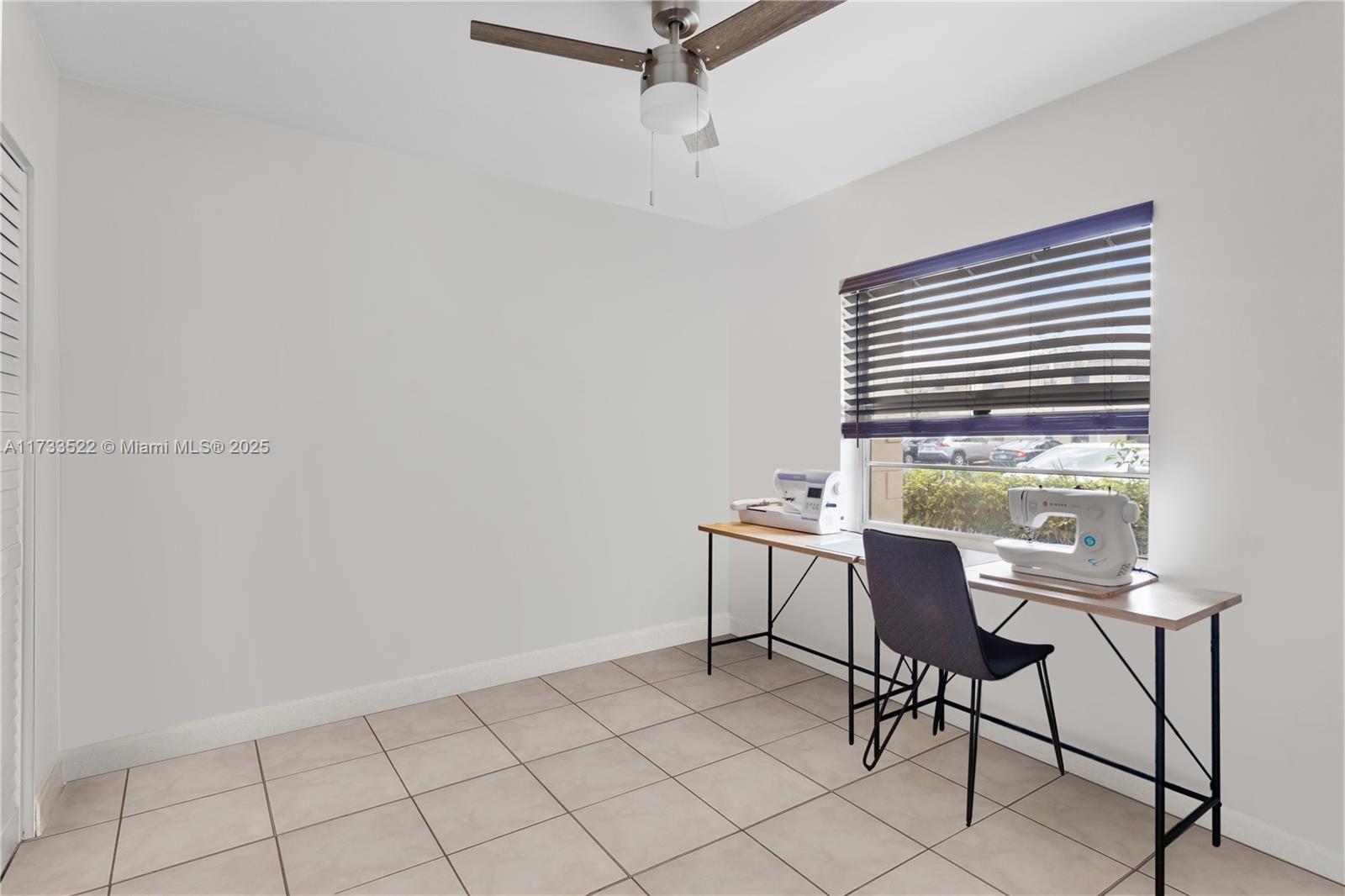5530 Lakeside Dr # 104