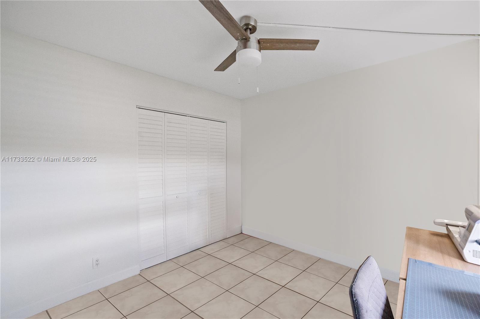 5530 Lakeside Dr # 104