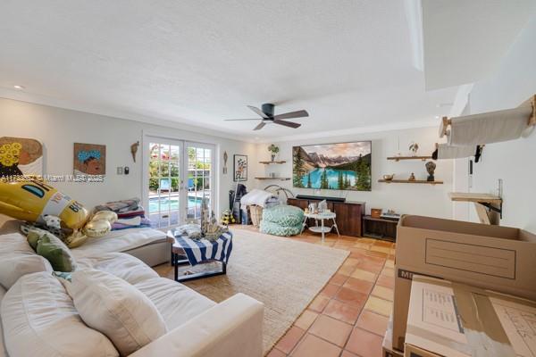 8445 SW 43rd Ter