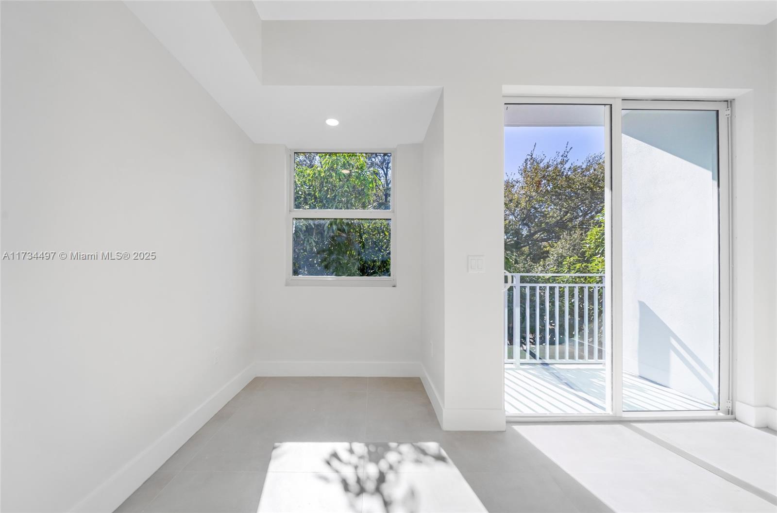 1536 NW 15th Ave # 302