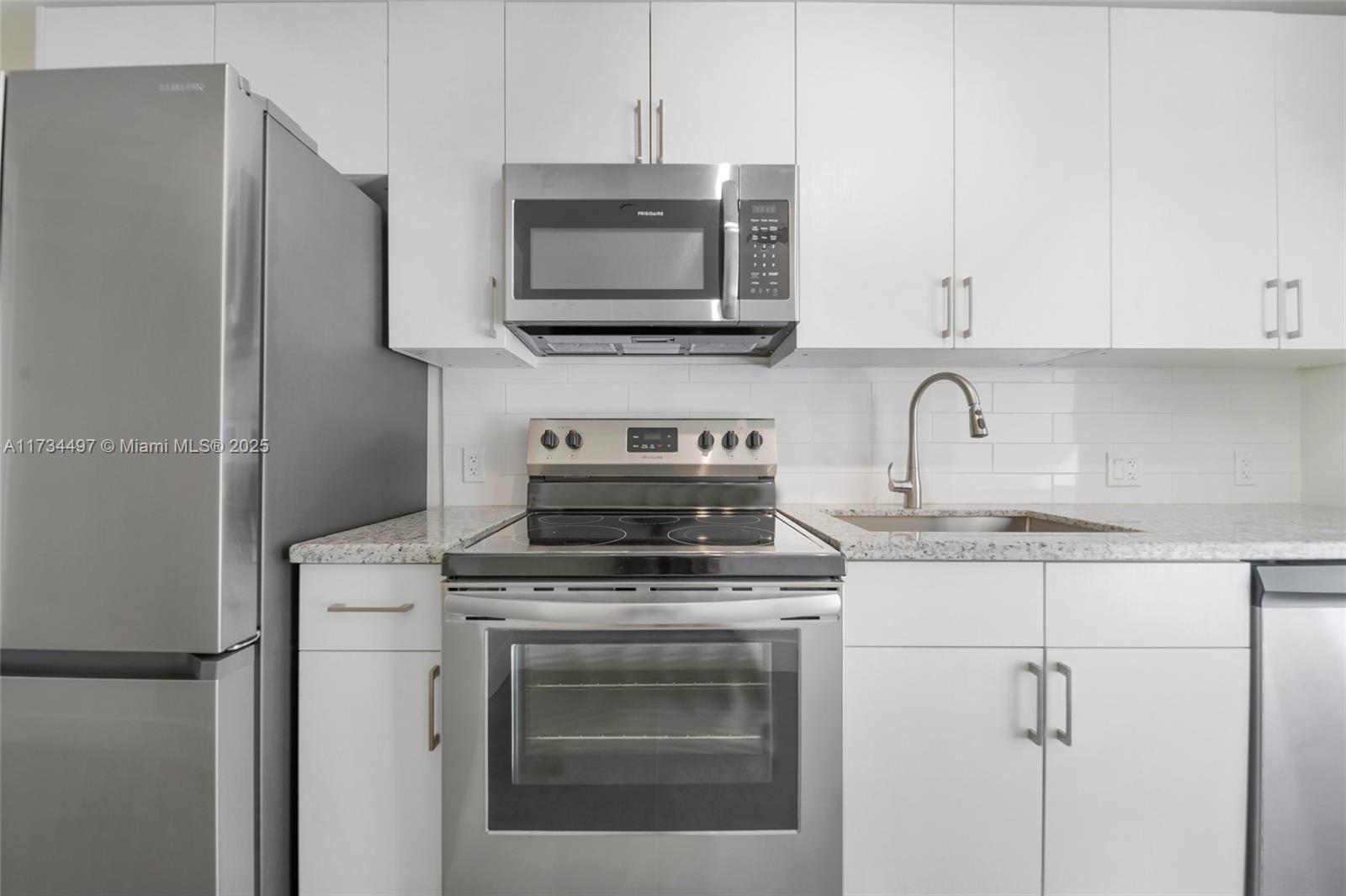 1536 NW 15th Ave # 302