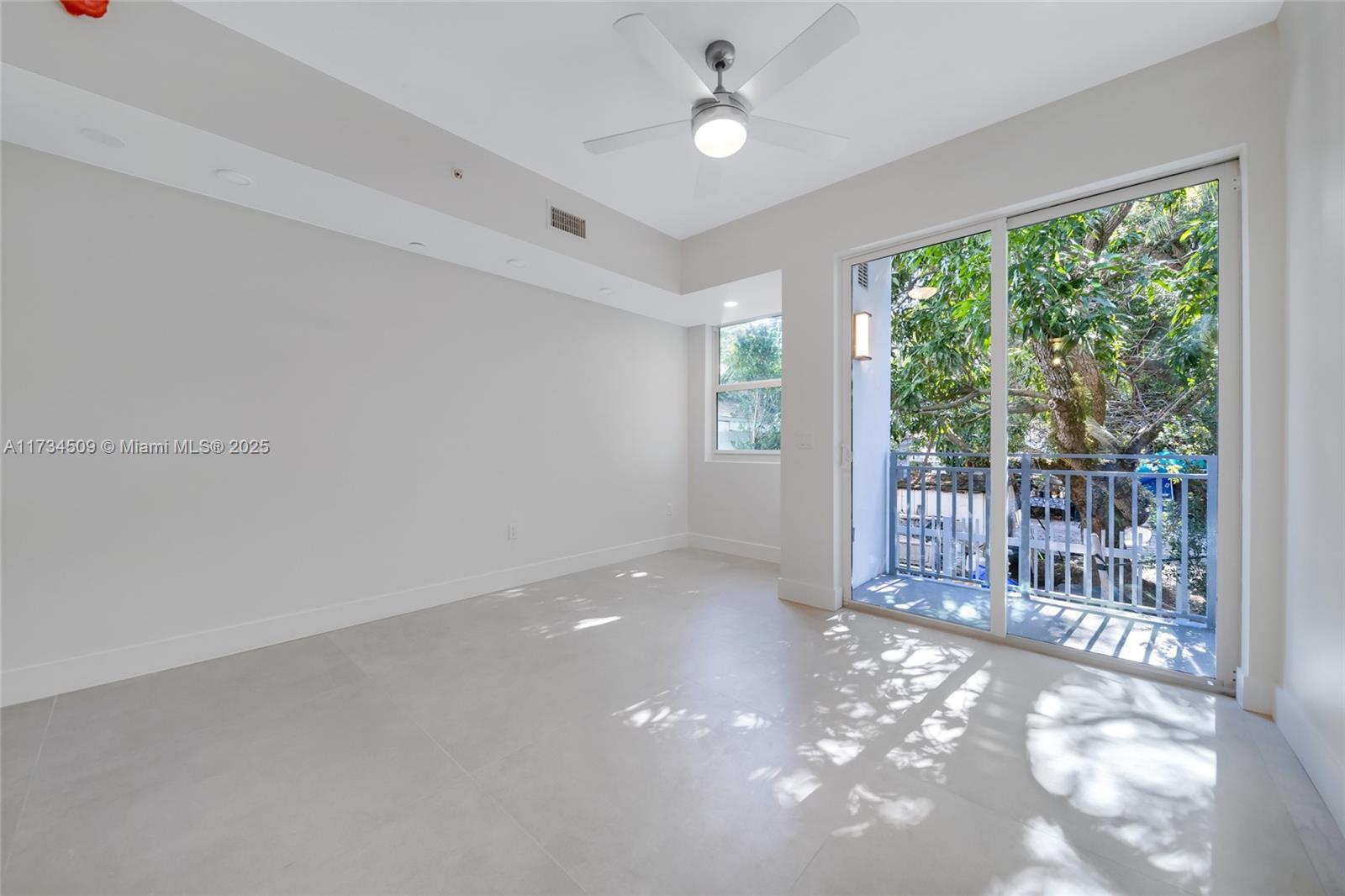 1536 NW 15th Ave # 103