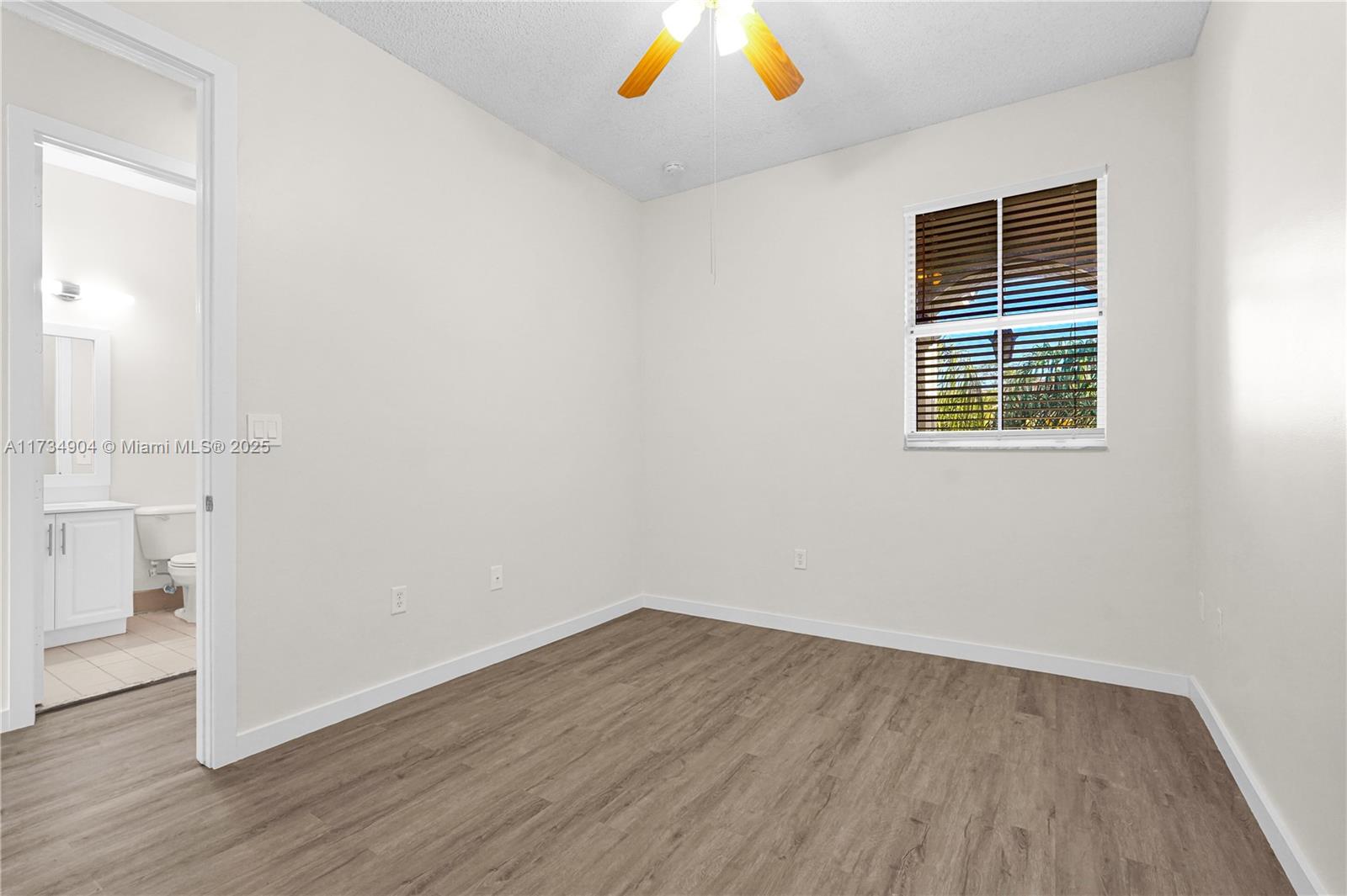 978 NE 42nd Pl # 978