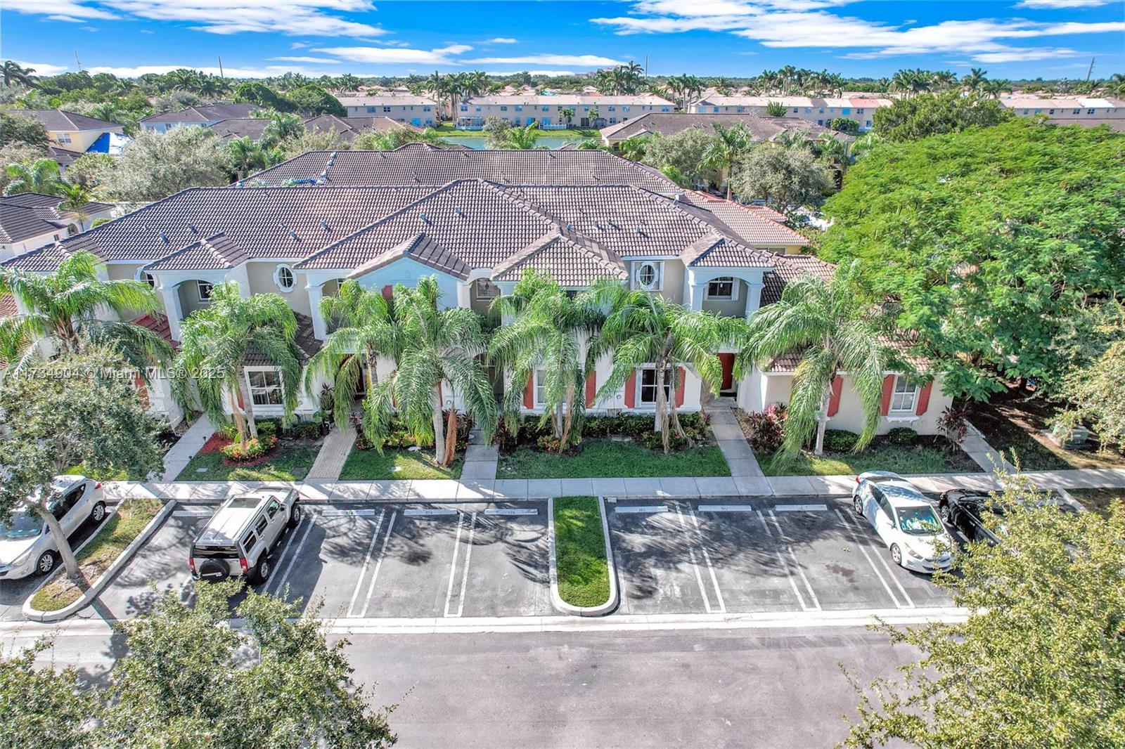 978 NE 42nd Pl # 978