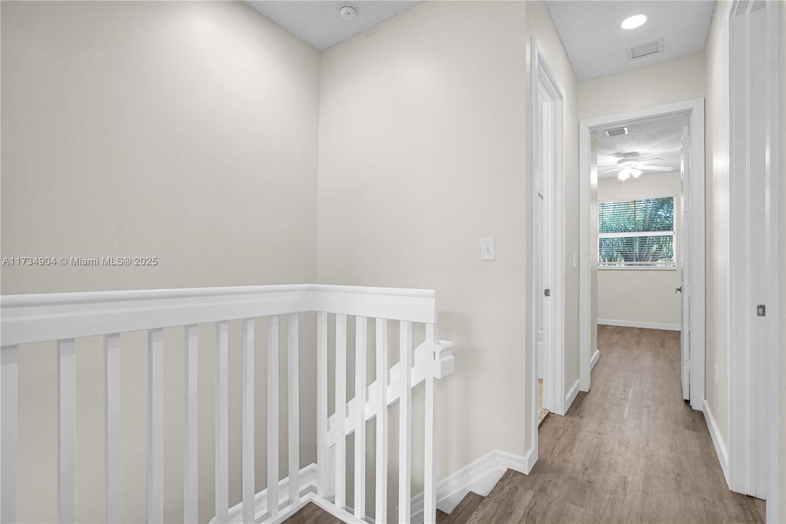 978 NE 42nd Pl # 978