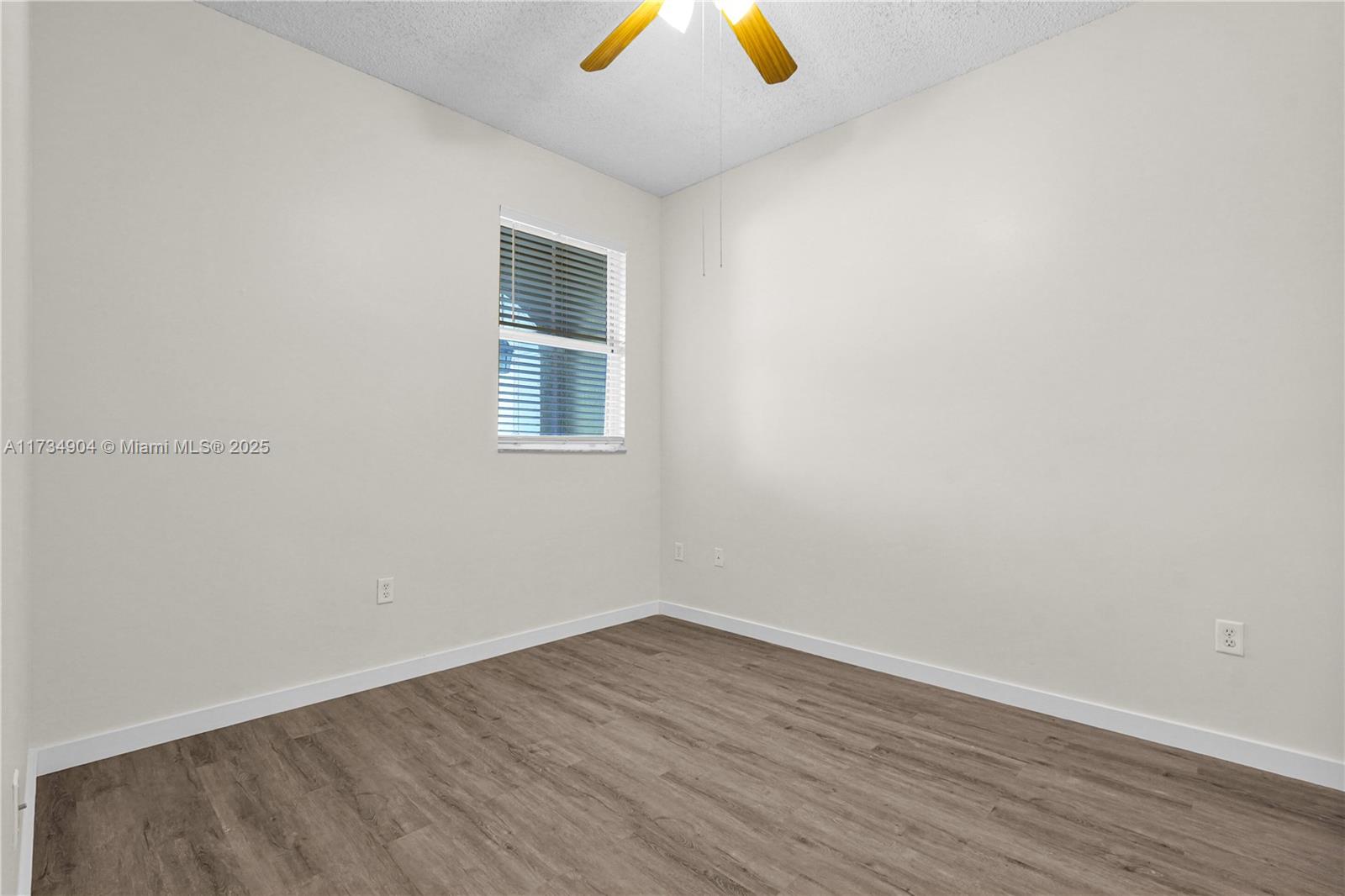 978 NE 42nd Pl # 978