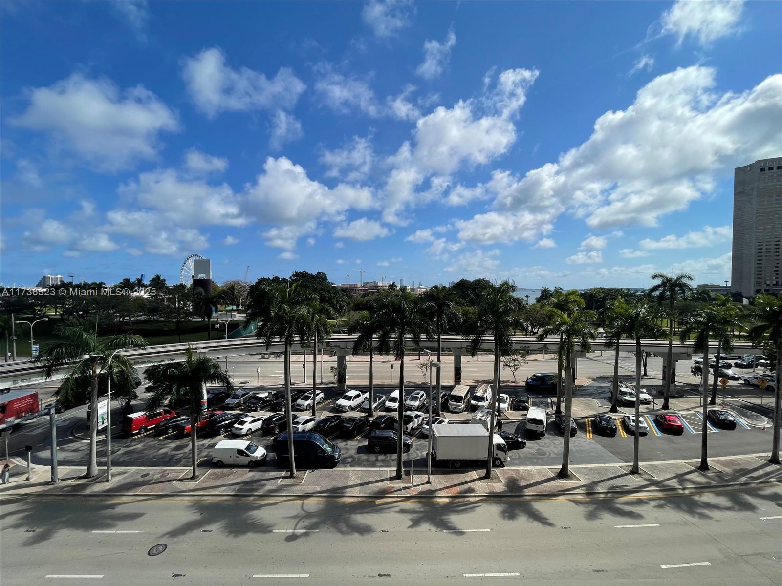 50 Biscayne Blvd # 505