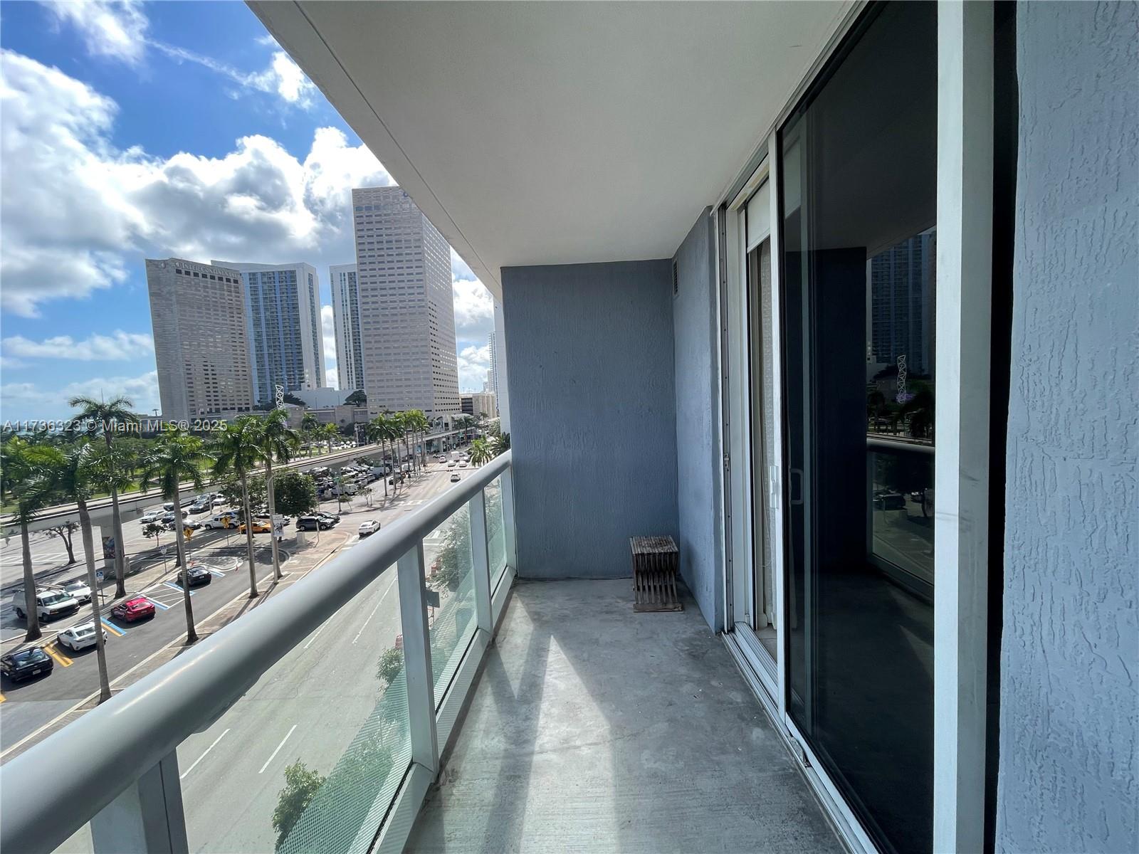 50 Biscayne Blvd # 505